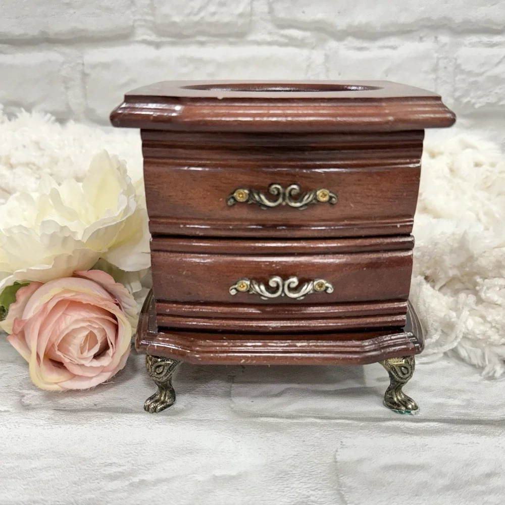 Vtg MeLe Small Wood Claw Foot Jewelry Music Box Stain Glad  Flower Pretty Dainty